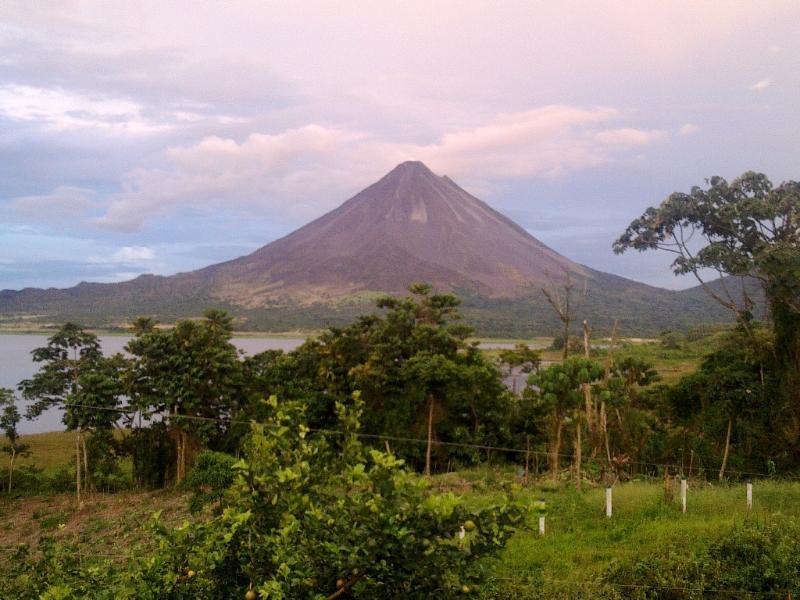 El Castillo 阿雷纳维斯塔旅舍酒店 外观 照片